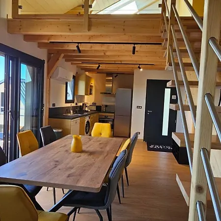 3 Avec Vue Imprenable Et * Queyrieres